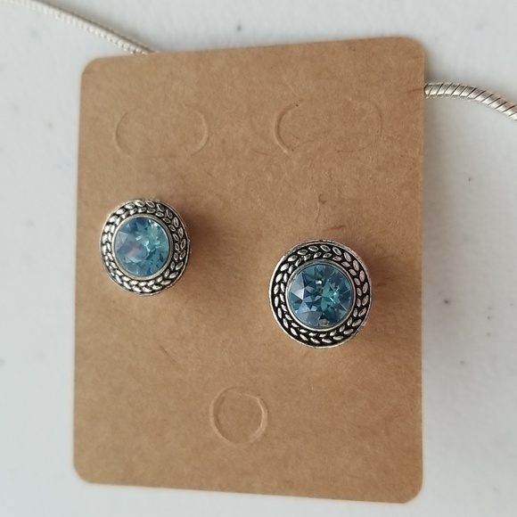 Napier Set of Necklace & Post Earrings, NWT - Picture 6 of 9